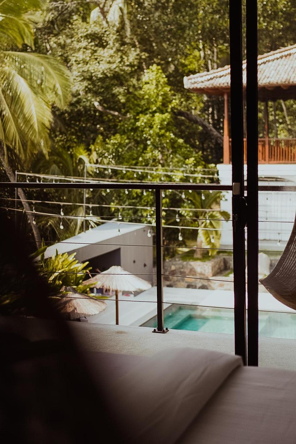 The Salty Pelican Yoga & Surf Retreat Dikwella Εξωτερικό φωτογραφία